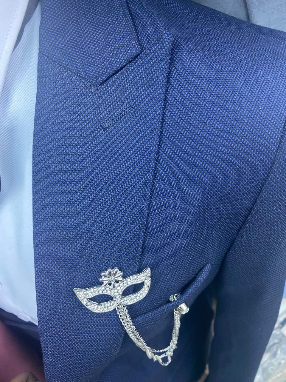 Classic Navy Blue Three Piece Suit thumbnail 2